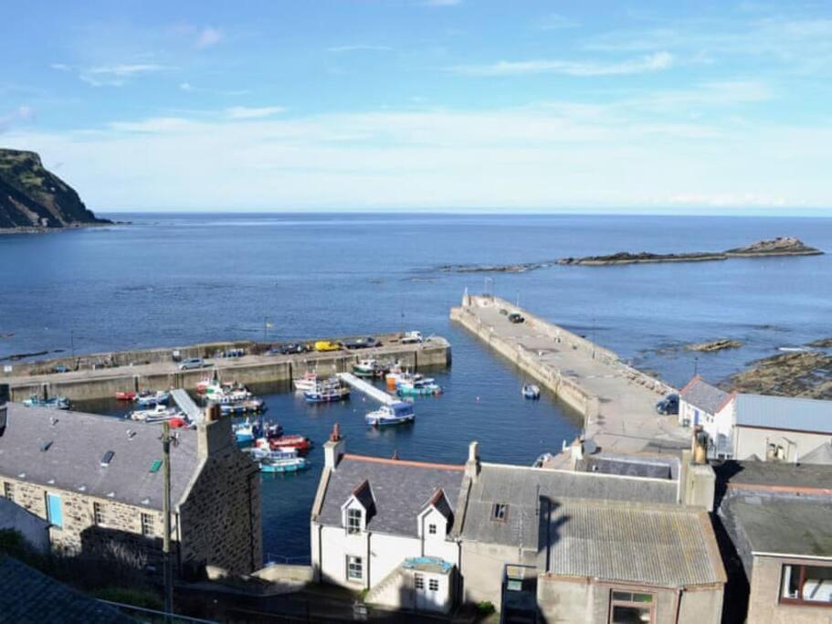 Harbour View Lägenhet Gardenstown Exteriör bild